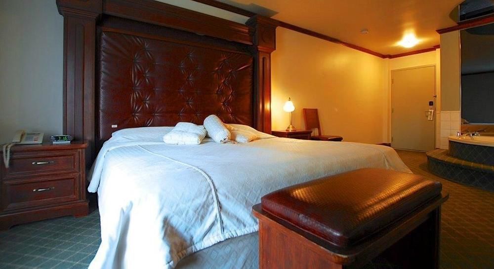 Hotel Travelodge By Wyndham Victoriaville Exterior photo
