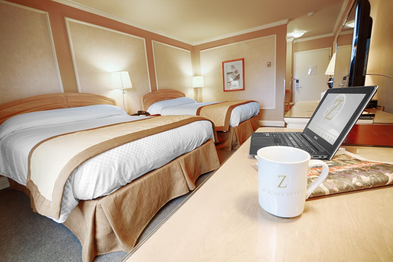 Hotel Travelodge By Wyndham Victoriaville Exterior photo